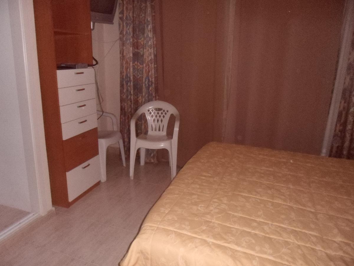 Arcoiris Apartment Каляо Салвахе Екстериор снимка